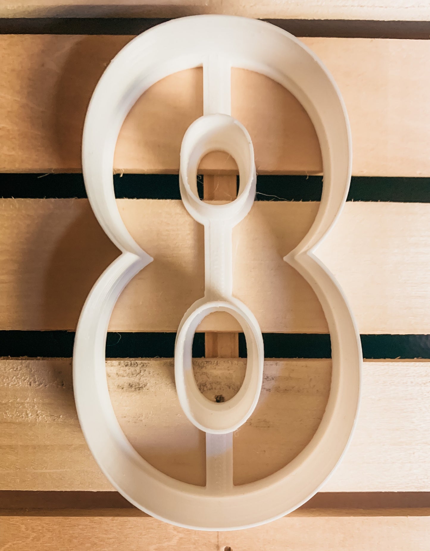 Number 8 Cookie Cutter